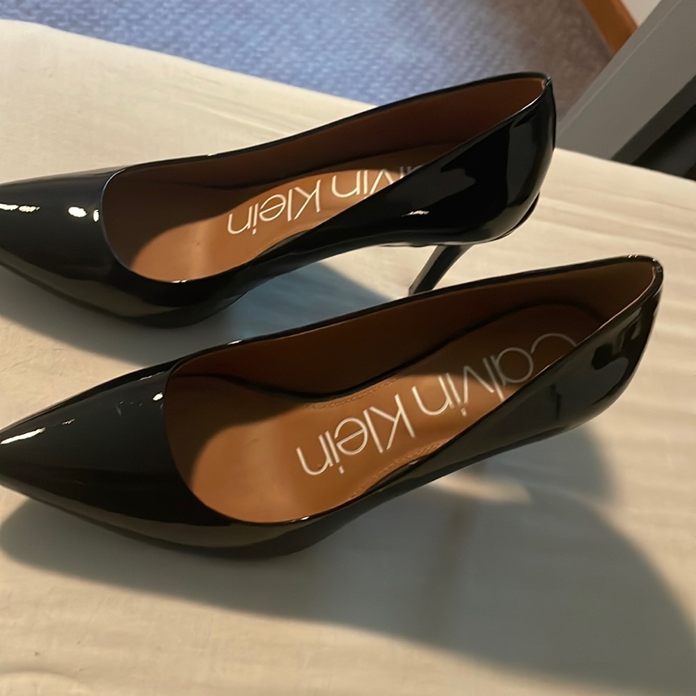 Calvin Klein patent leather pumps